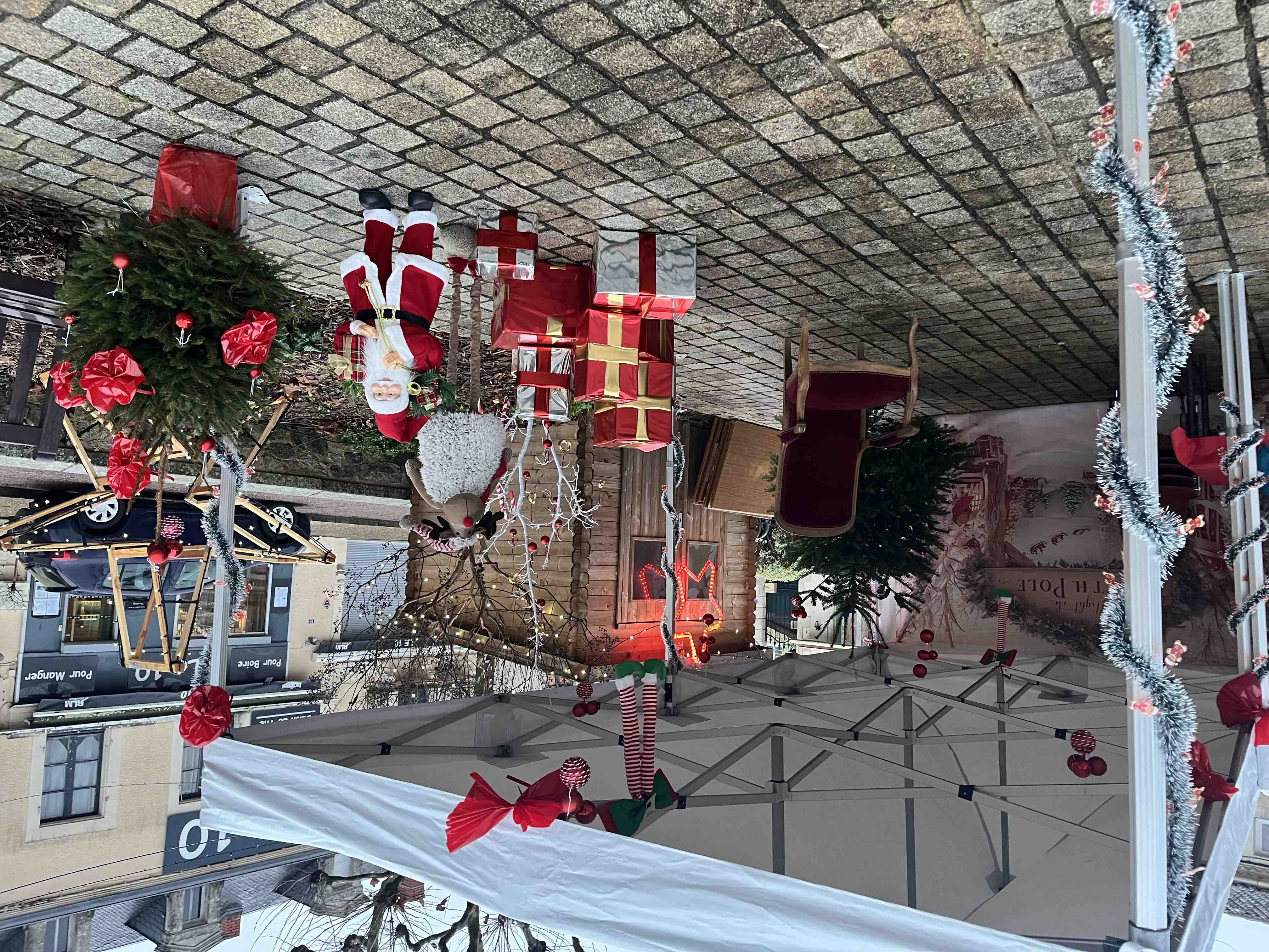 Noël à L'Isle-Jourdain - décor et ambiance de fête
